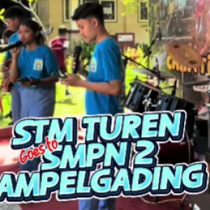HUT SMPN 2 Ampelgading Meriah Berkat Penampilan Band SMK Turen